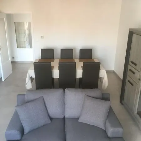 Mooi In Centrum Appartement